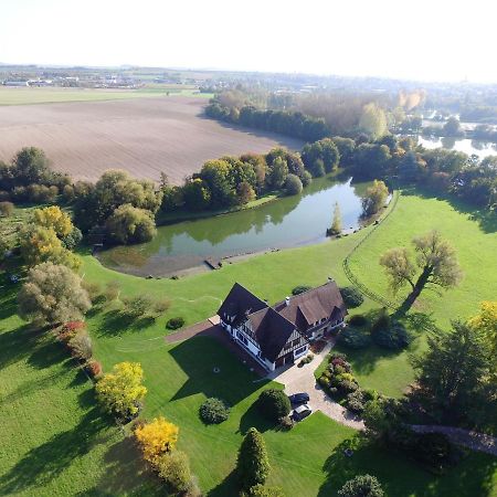 Domaine D'Aveluy Bed & Breakfast エクステリア 写真