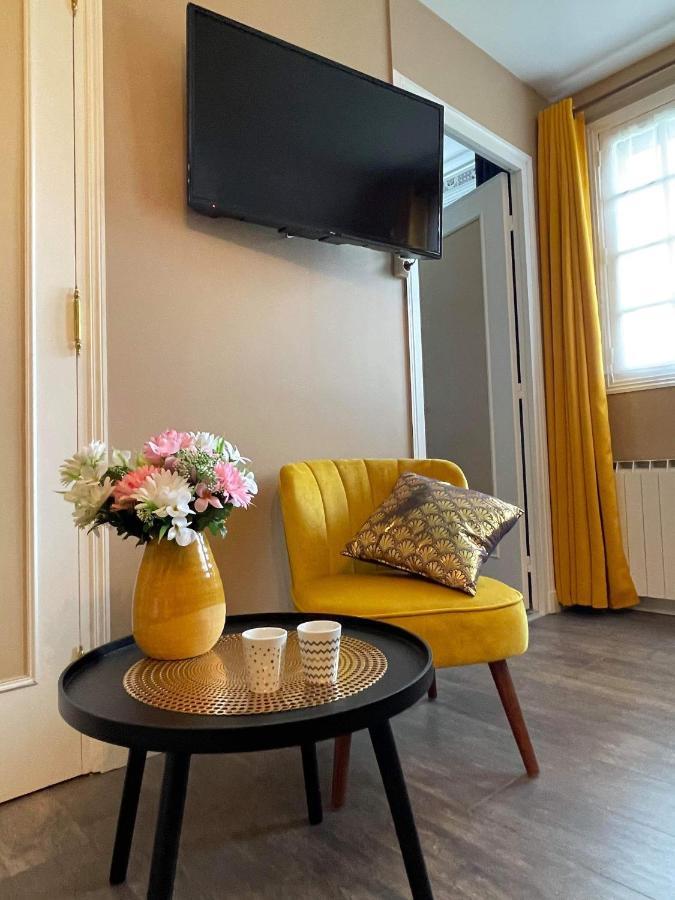 Domaine D'Aveluy Bed & Breakfast エクステリア 写真