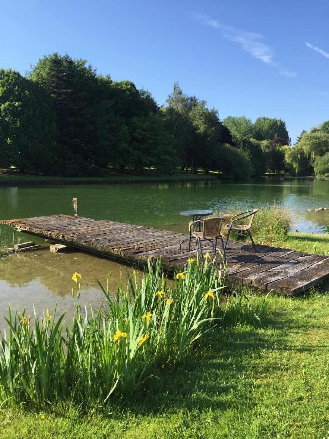 Domaine D'Aveluy Bed & Breakfast エクステリア 写真